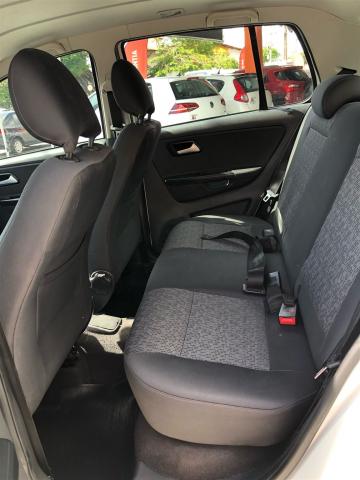 VOLKSWAGEN FOX 2013/2014 1.0 MI 8V FLEX 4P MANUAL - Foto 11