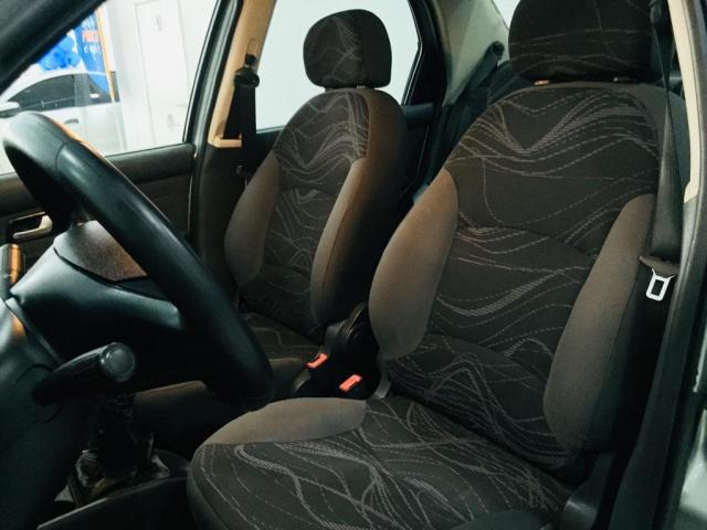 Fiat Siena 2015 1.4 MPI ELX 8V Flex 4P Manual - Foto 5