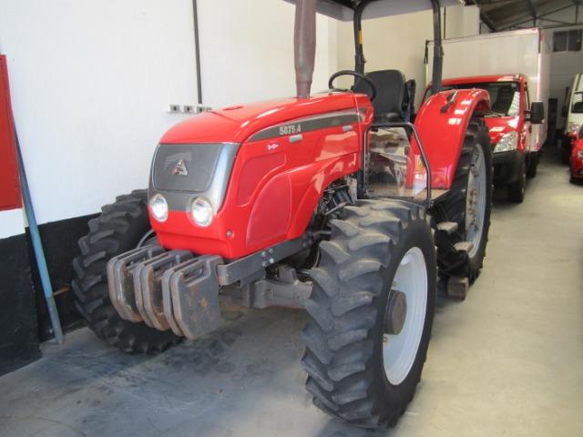 Trator agrale 5075- 4 ano 2011 4x4 com apenas 2500 horas de uso novissimo - Foto 5