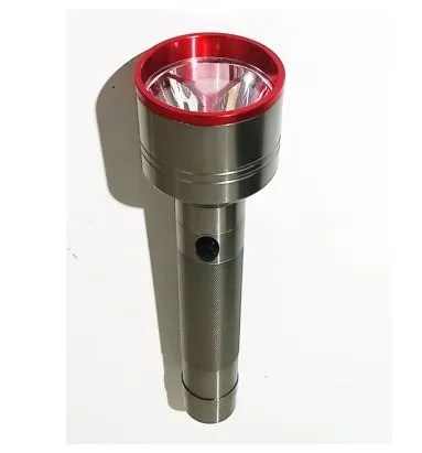 Lanterna T6 - Aluminium BL-ZD32 - Foco concentrado e forte