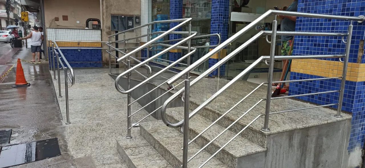 Escada em aço inox para área externa - Foto 4
