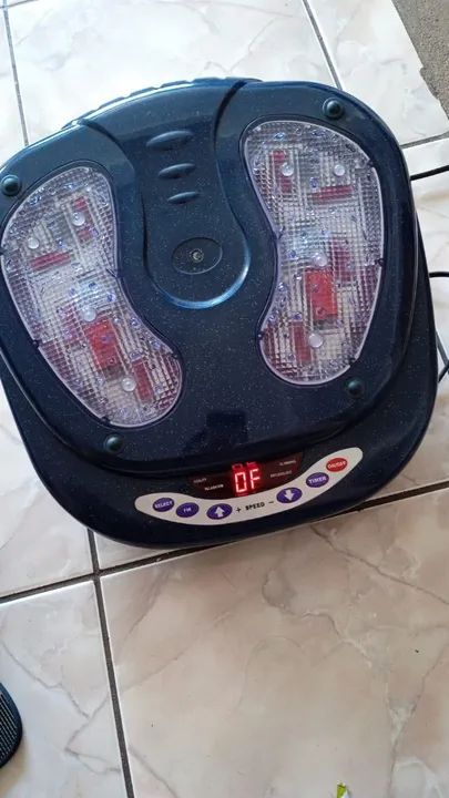 Massageador para os pés e pernas - Foto 4