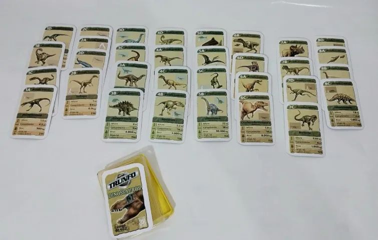 "SUPER TRUNFO"  Jogo de cartas  GROW.   titulo -DINOSSAUROS  Código 01402   - Foto 5