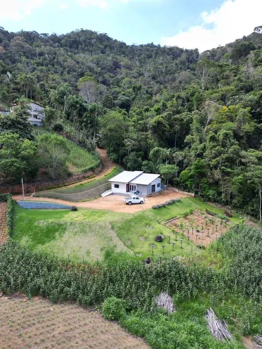 Sítio com casa e área verde em região montanhosa - Foto 3