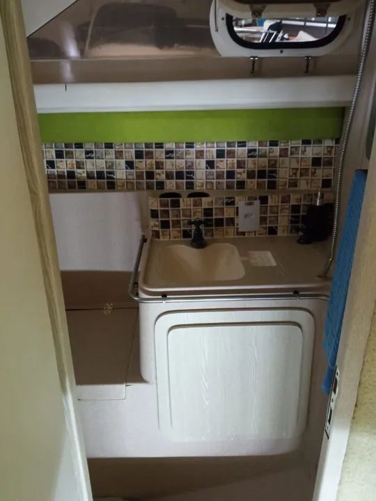 Lancha Cobra 32 - Foto 12