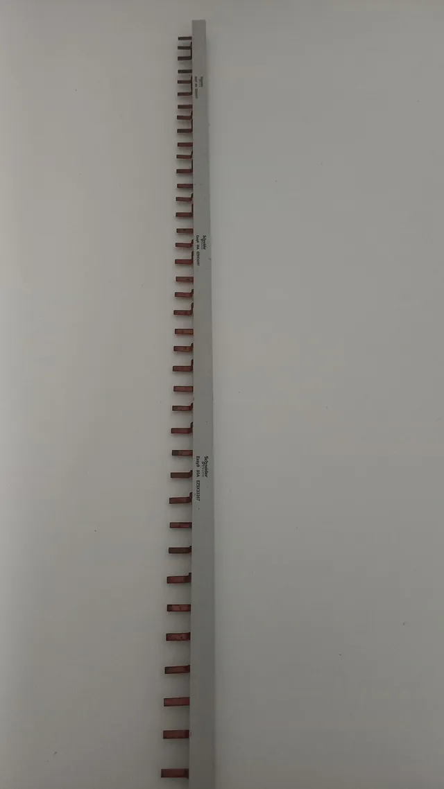Pente trifásico 80 A Schneider (novo)