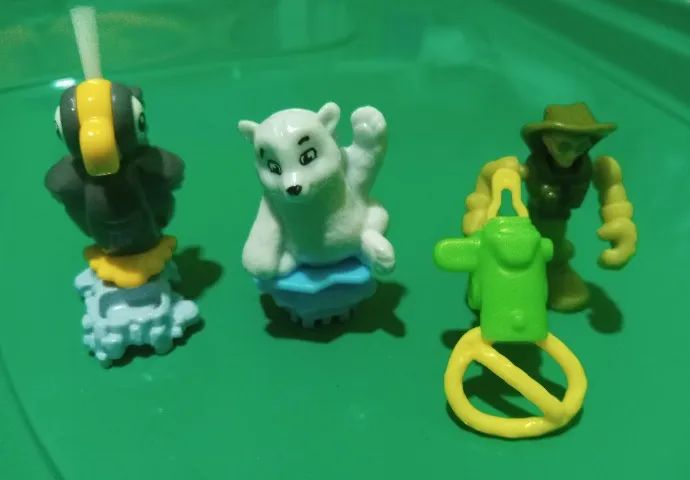 3 miniaturas da kinder ovo - Foto 5