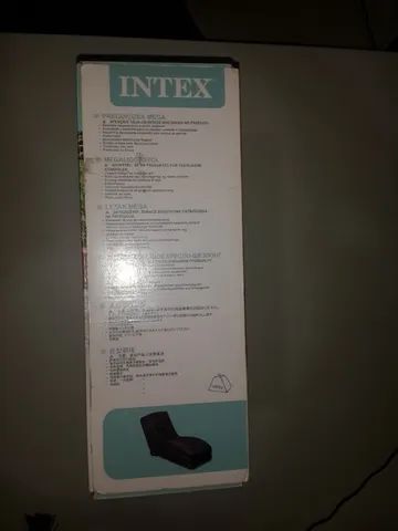 Poltrona Inflável com Porta Copos Intex com Bomba para inflar - Foto 3