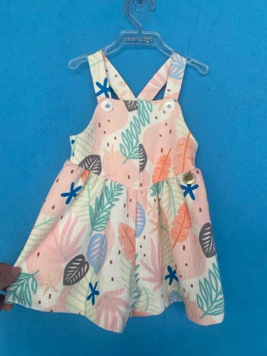 Macaquinho infantil estampa floral TAM M