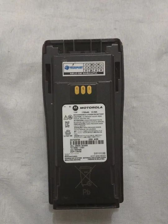 Bateria de rádio.amador Motorola 450, com carregador completo, produto superconcervado - Foto 3