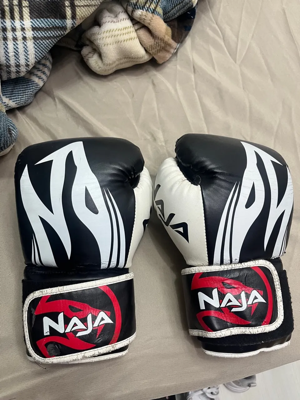 Luvas de Boxe Naja 14OZ