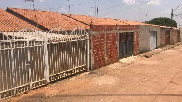 Oportunidade Única em AGUAS LINDAS DE GOIAS - GO | Tipo: Casa | Negociação: Venda Direta O