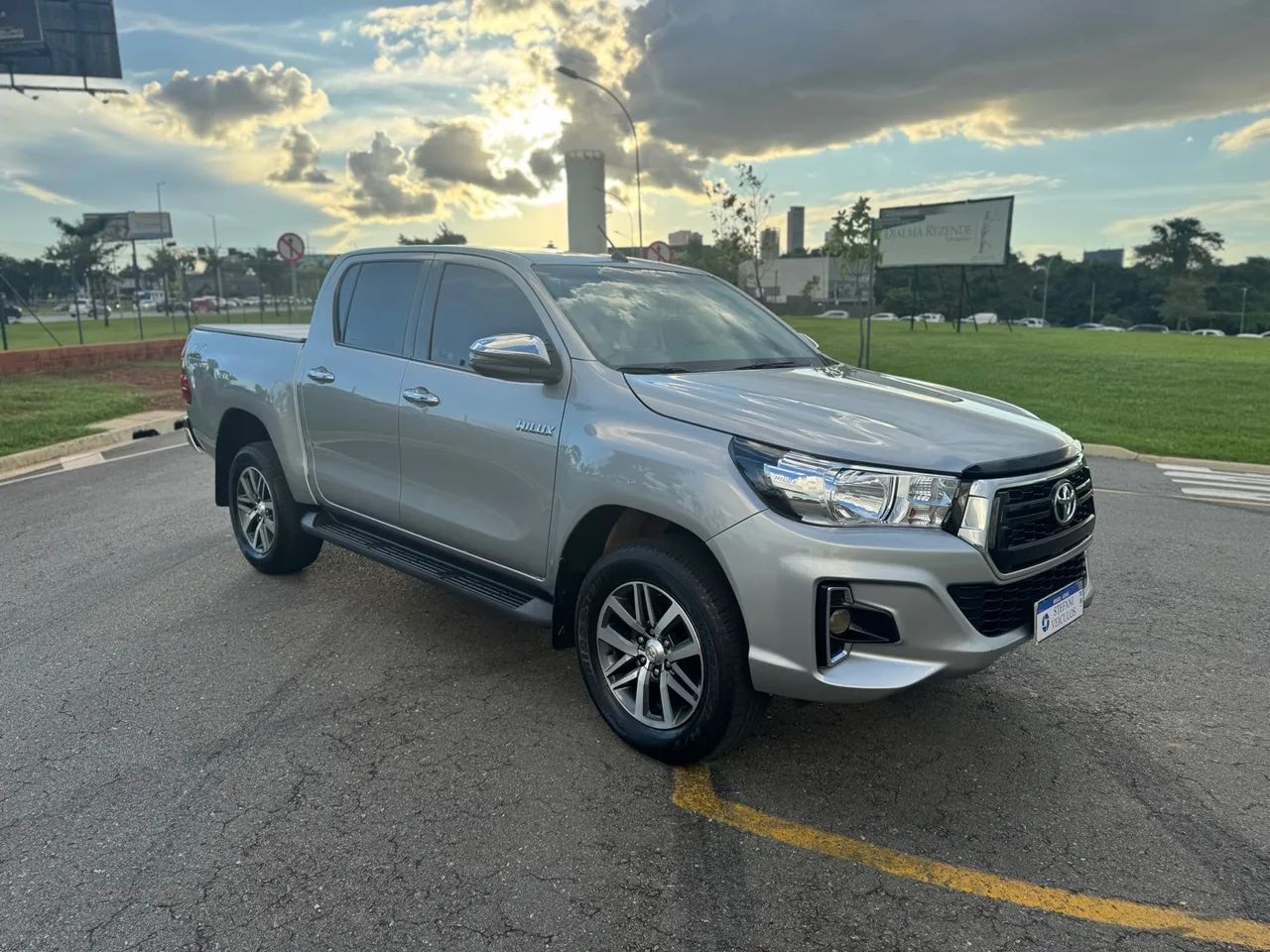 Hilux SRV 4x4 Diesel Aut. 2020 único dono