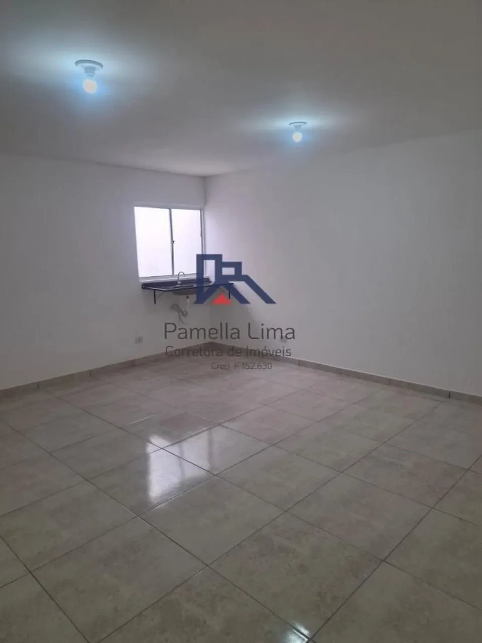 Studio para Locação em São Paulo, Vila Cleonice, 1 dormitório, 1 banheiro