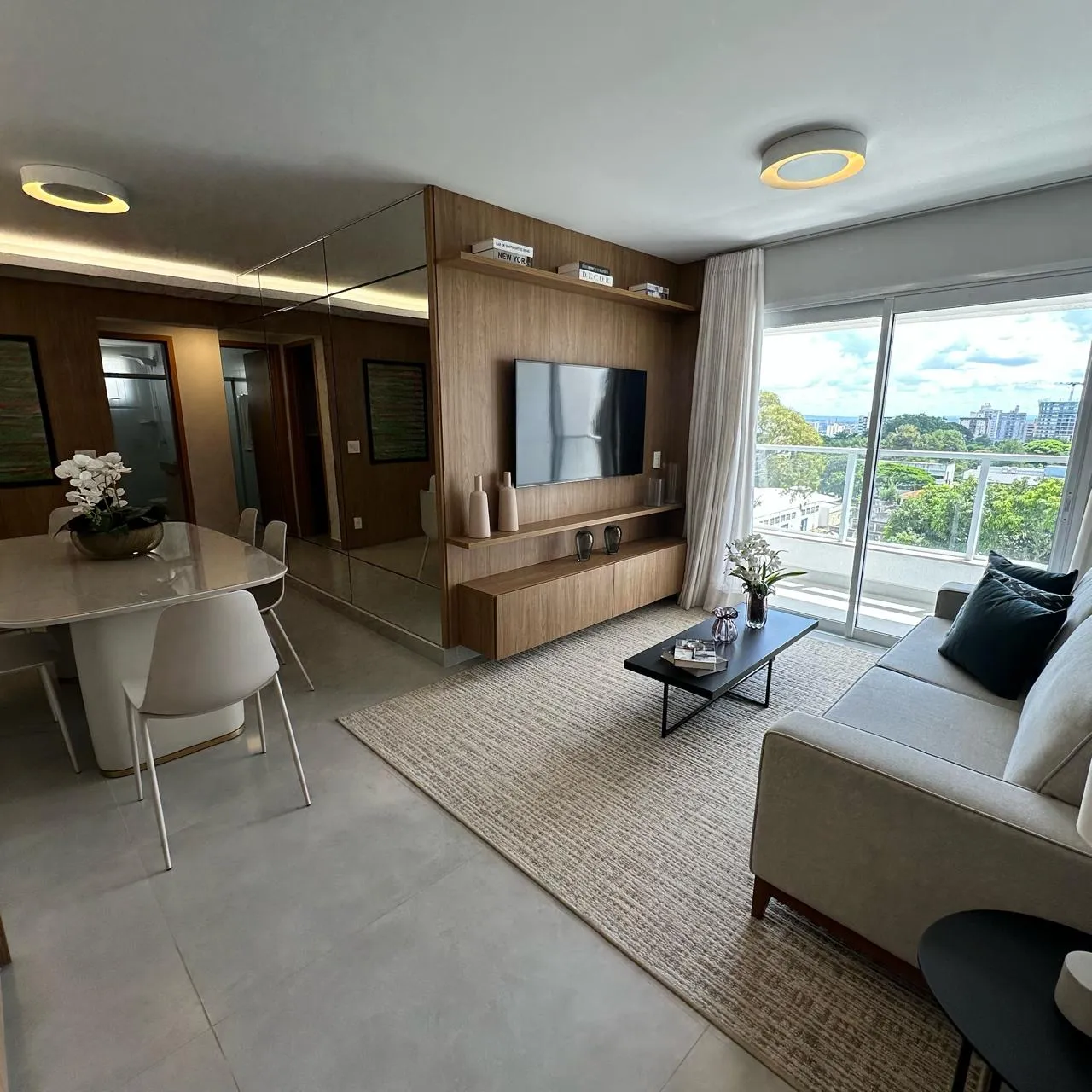 Apartamento de 3 suítes à venda, 80 m² por R$ 640.000,00 - Setor Leste Universitário - Goi