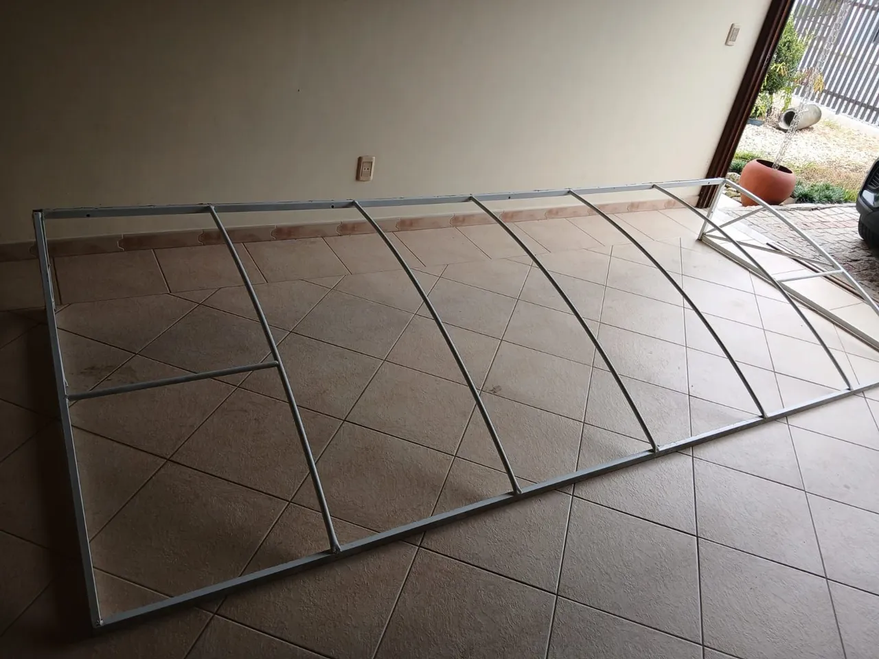 Estrutura de cobertura para área externa