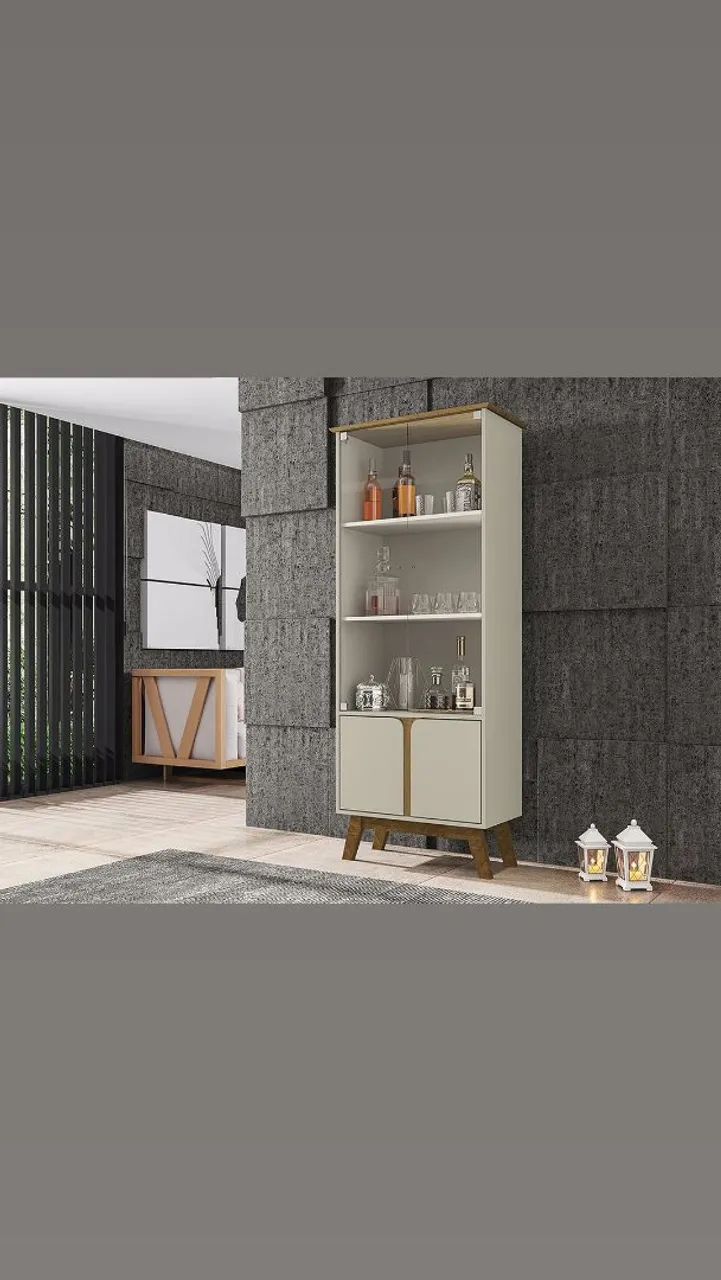 Cristaleira Moderna com Design Elegante