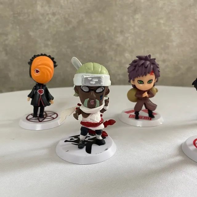 Lote Naruto 6 Bonecos Mini Action Figures + Chaveiro Piticas - Foto 2