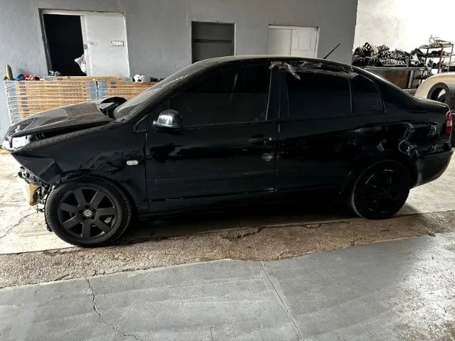 Sucata Disponível pra retirar Peças   Vw Polo Sedan 1.6 8v Flex 2006 ( SUCATA )   (31) 993 - Foto 5