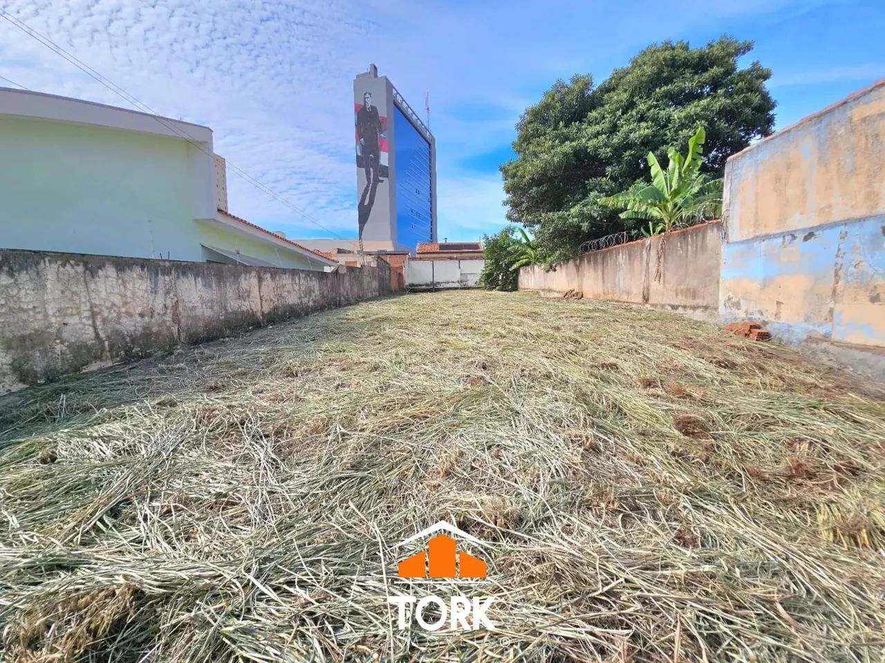 Terreno Comercial próx. ao Parque do Povo