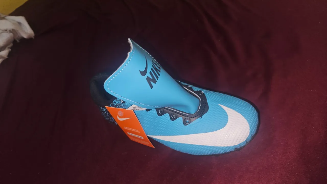 Chuteira Nike Azul - Nova