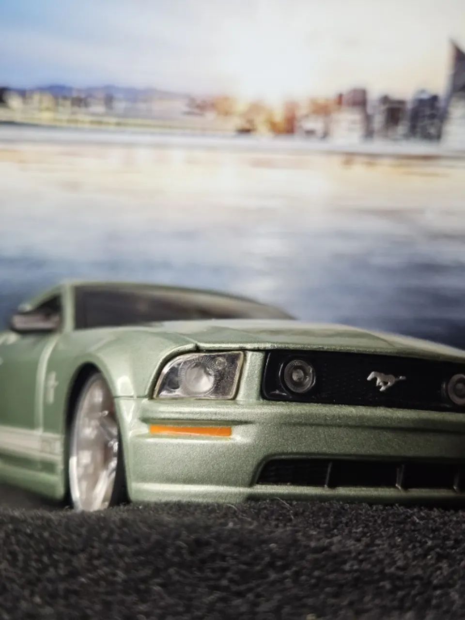 Mustang Maisto 1/24