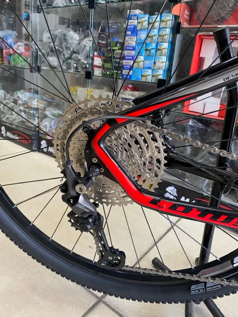 Bicicleta Lotus Stump Aro 29 DEORE - Foto 3