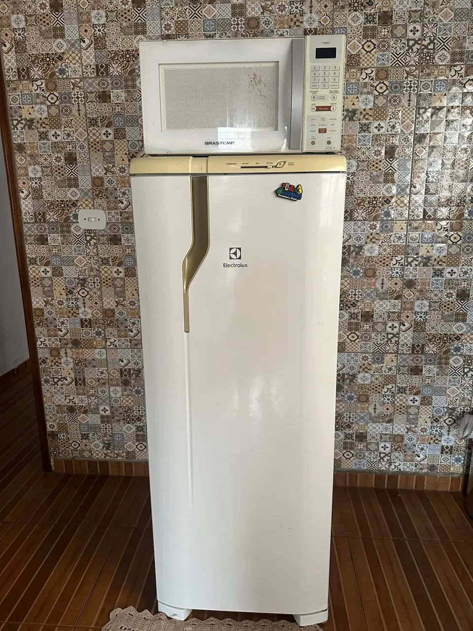 Mesa, microondas Sengés PR65568133412993123