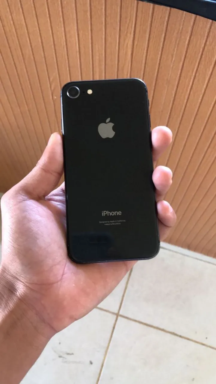 iPhone 8 64 GB
