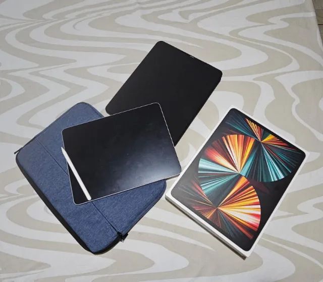 Amazon.co.jp: 【整備済み品】 Apple iPad Pro 12.9インチ (第 5
