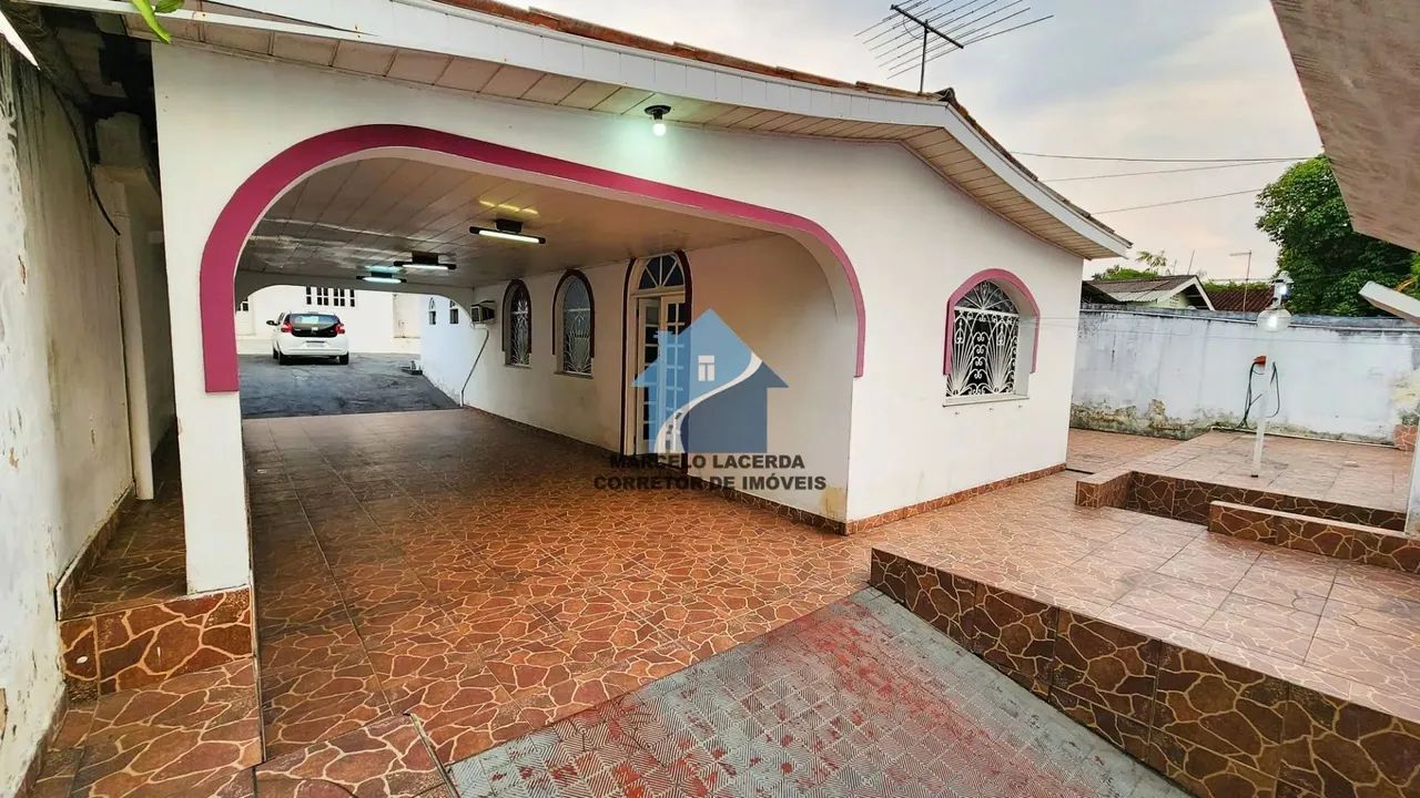 Casa no Conjunto Villar Câmara - Aleixo
