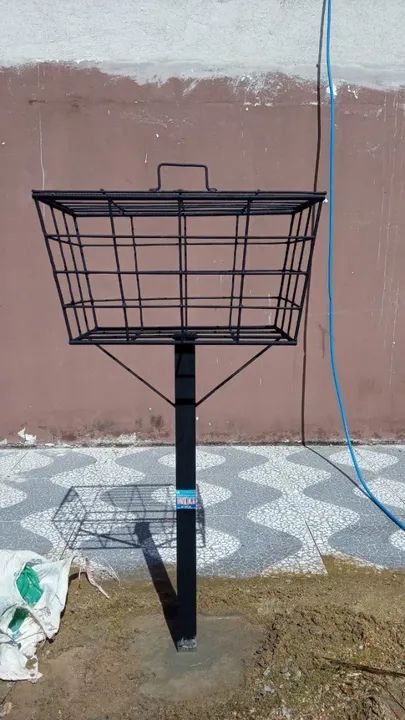 Lixeira de calçadas  - Foto 3