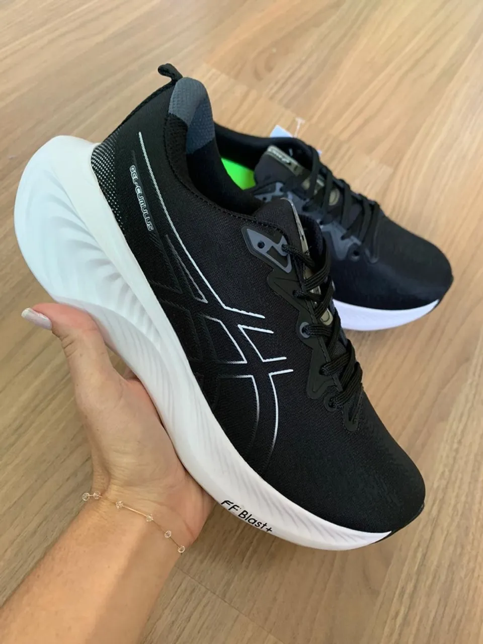 Tênis Asics Gel-Cumulus, confortáveis e estilosos!