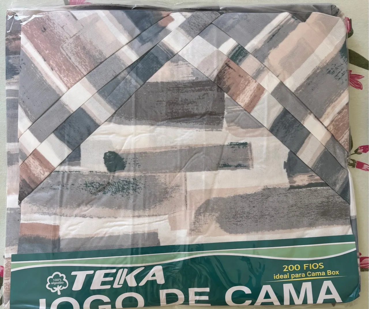 Jogo de Cama casal 3 peças com elástico 200 Fios para Cama Box