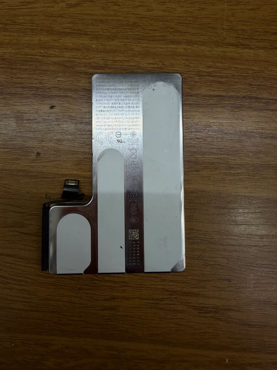Bateria iphone 16 pró ORIGINAL! - Foto 3