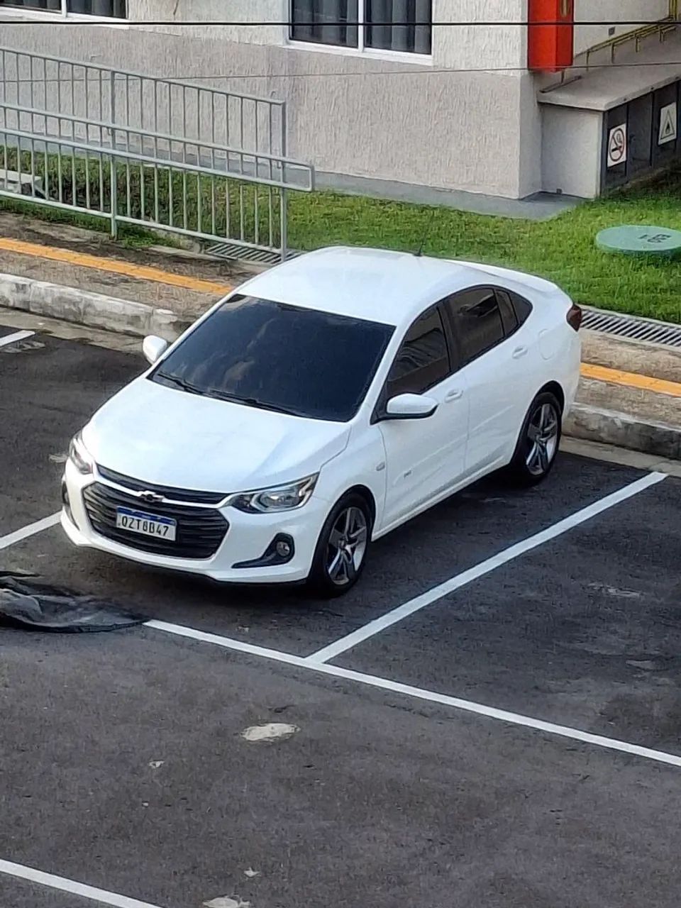 ONIX SEDAN TURBO RODA 17 - Foto 2