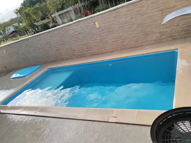 Maravilhosa casa em Areias de Baixo, Governador Celso Ramos. NÃO PODE SER FINANCIADA