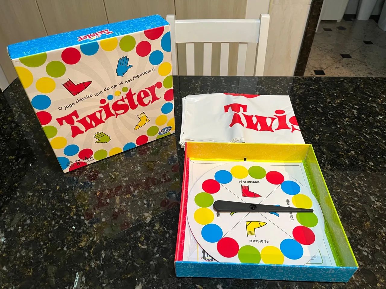 Jogo Twister Hasbro