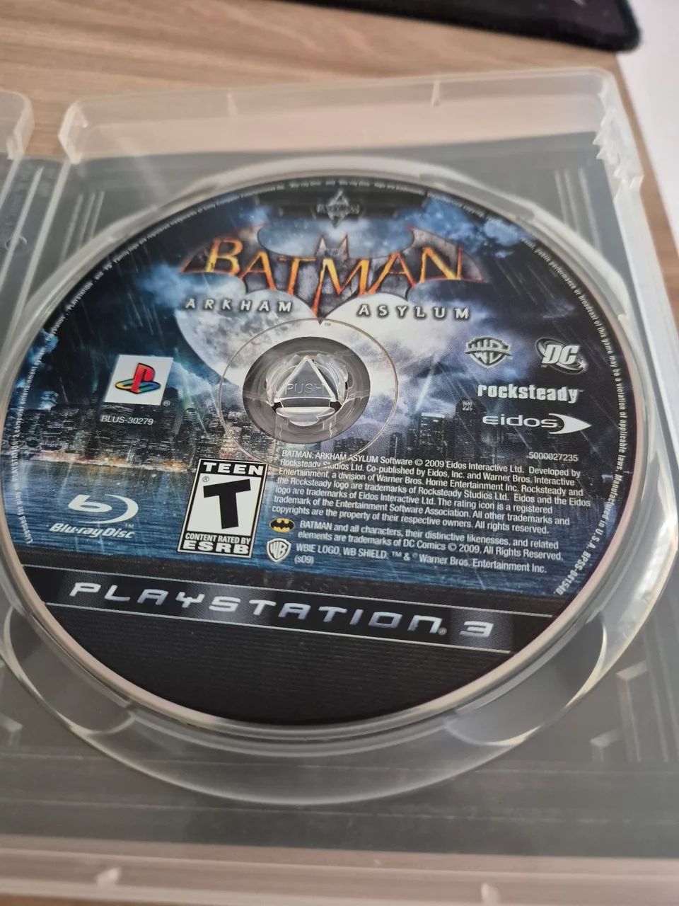 Batman: Arkham Asylum - PS3 - Foto 3