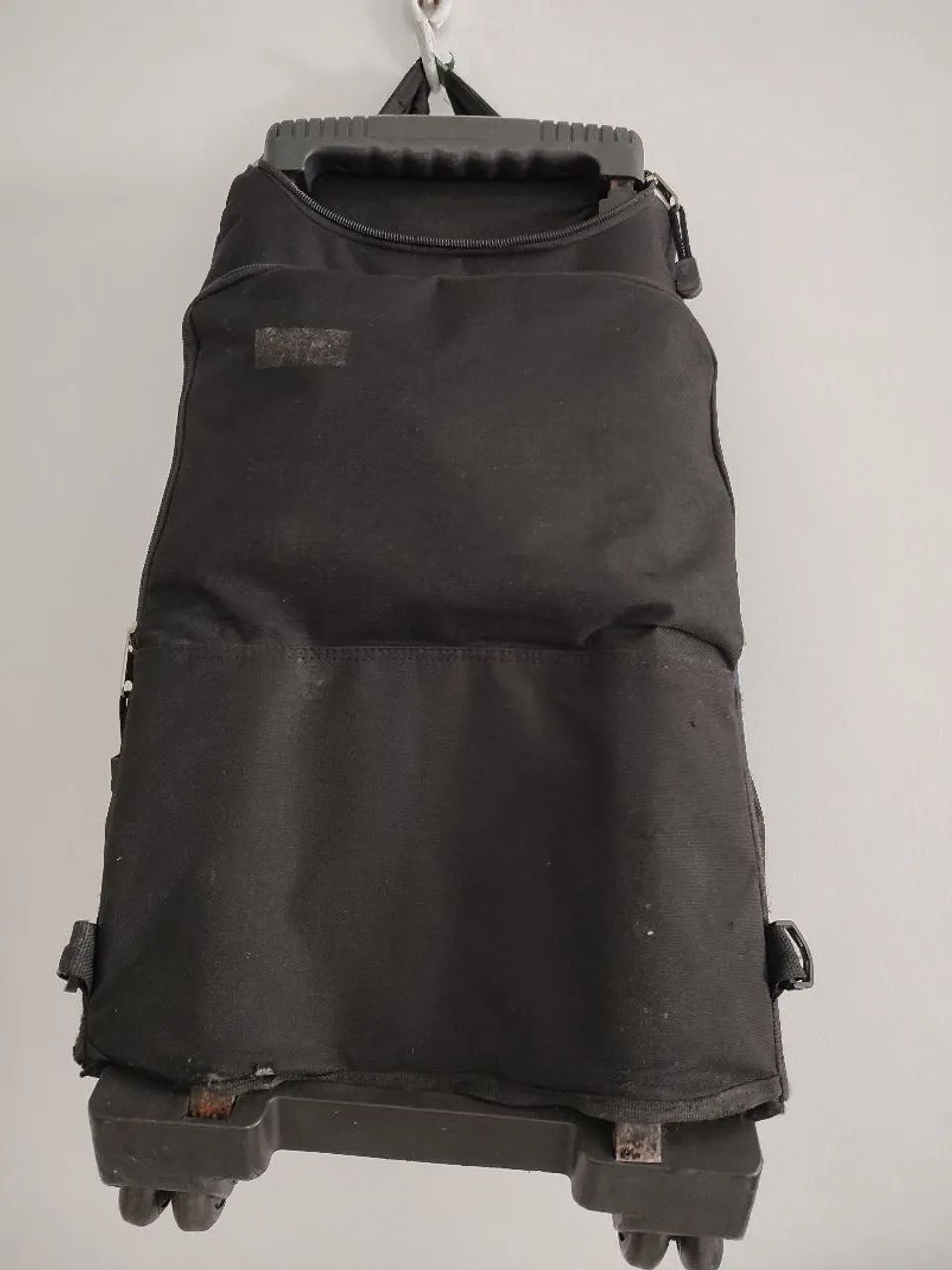 Mochila preta  - Foto 4