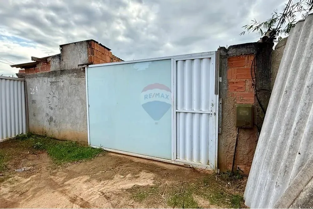 "Seu Refúgio em Búzios: Casa Personalizável!"