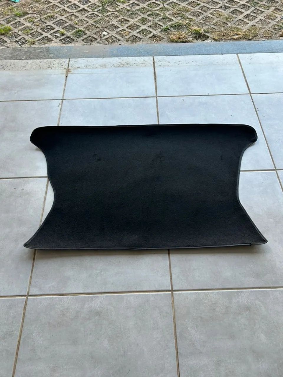 tapete porta malas preto  de carpete para gol  g4 - Foto 2