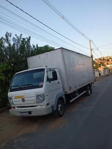 FRETE E MUDANÇA - Caminhão e Van (Menor Preço) - Foto 2