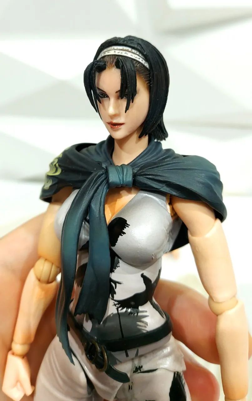 Square Enix Play Arts Kai  Jogo Tekken Tag Tournament 2 Jun Kazama
