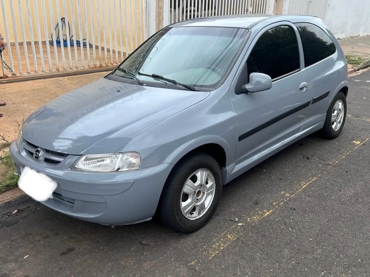 Vendo ou troco Chevrolet Celta 2001