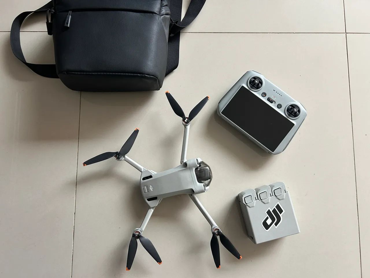 Mini 3 Pro Fly Combo  - Foto 4