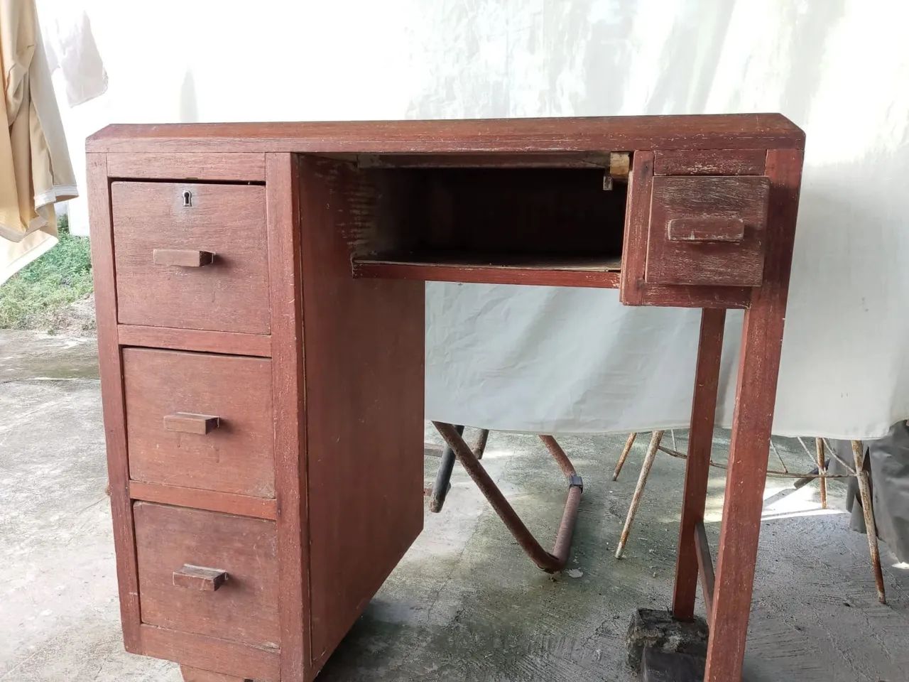 Escrivaninha madeira maciça  - Foto 3