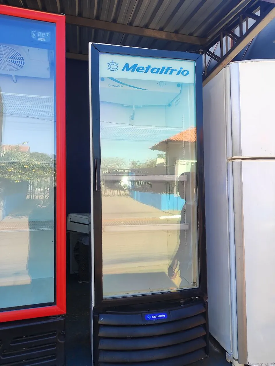 Geladeira/Expositora MetalFrio