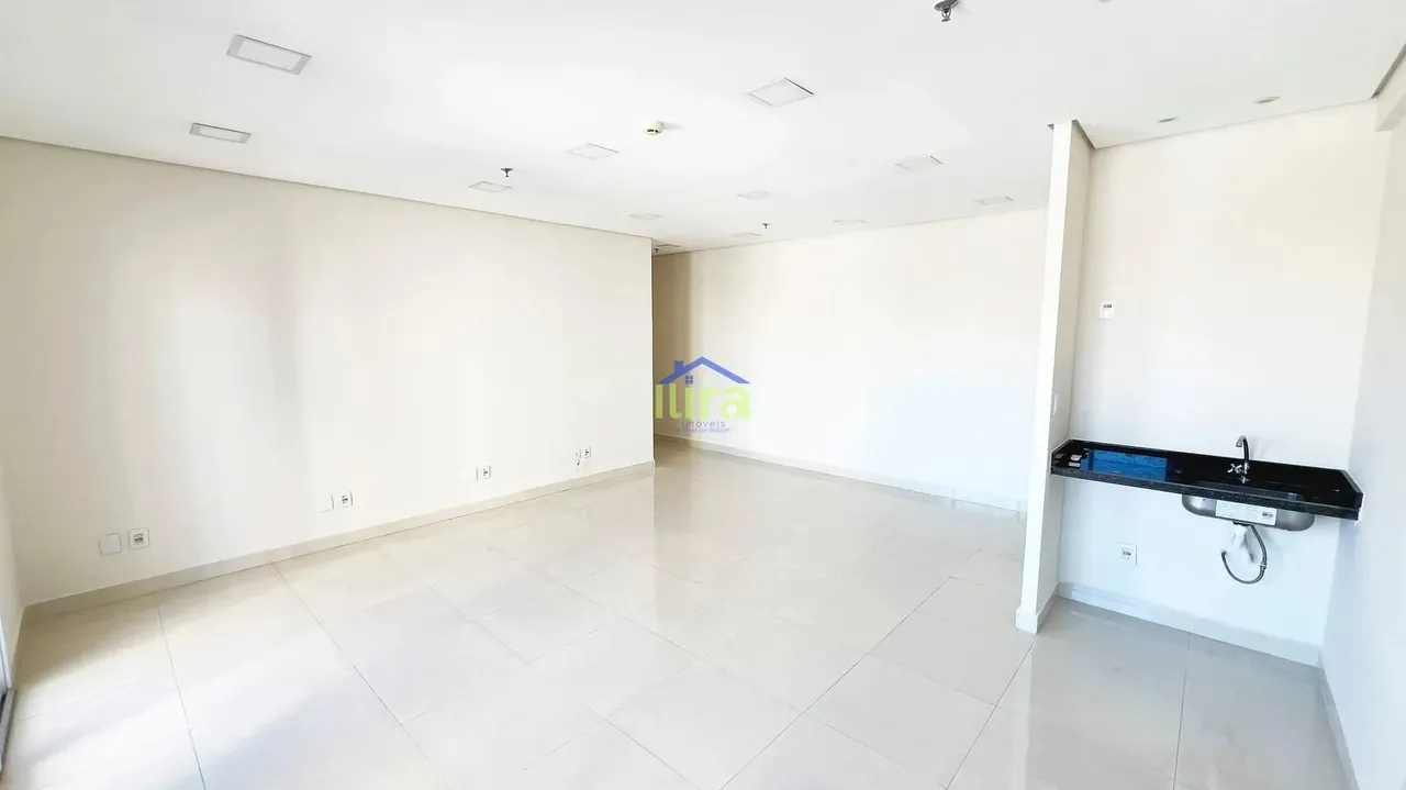 Sala para locação de 45m² com 1 vaga de garagem no Centro Comercial Jardins do Brasil no C