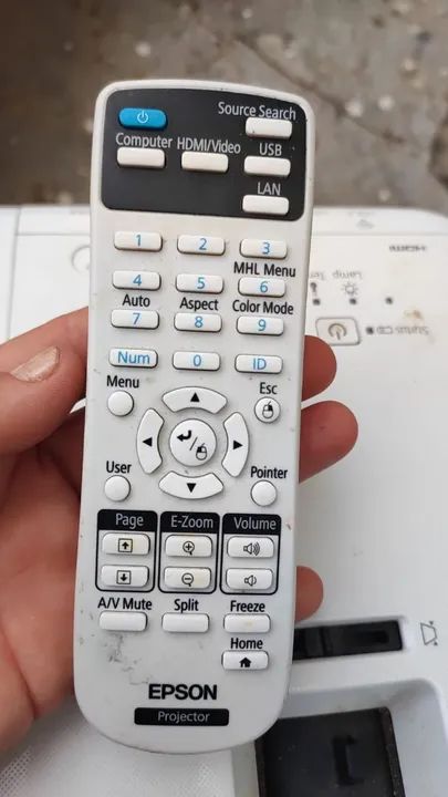 Projetor Epson PowerLite 541+ - Foto 5